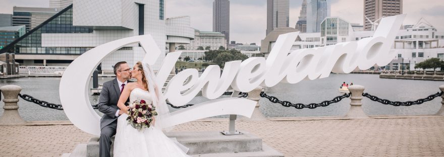 Katie & Greg - Northeast Ohio Wedding Photographer - Lakewood Wedding