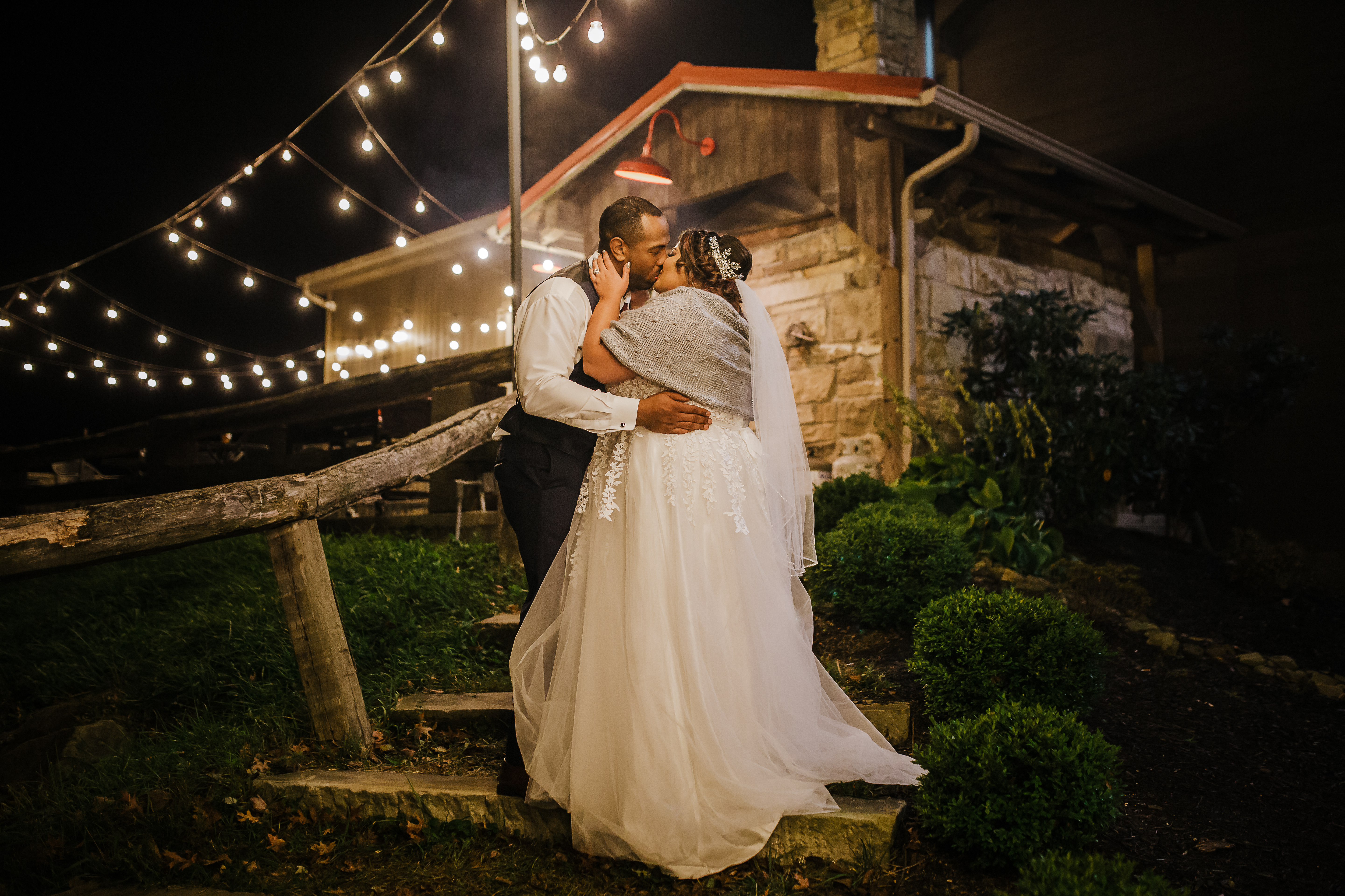 Mr. & Mrs. Allen - Hartford Hill Winery Wedding