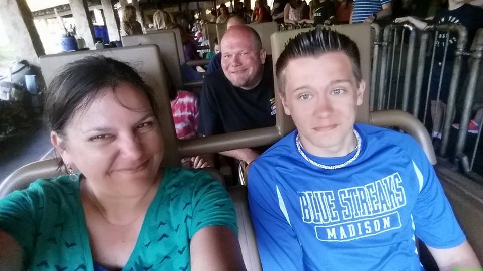 Lindsay Dawn Photography - Northeast Ohio Wedding & Destination Wedding Photographer