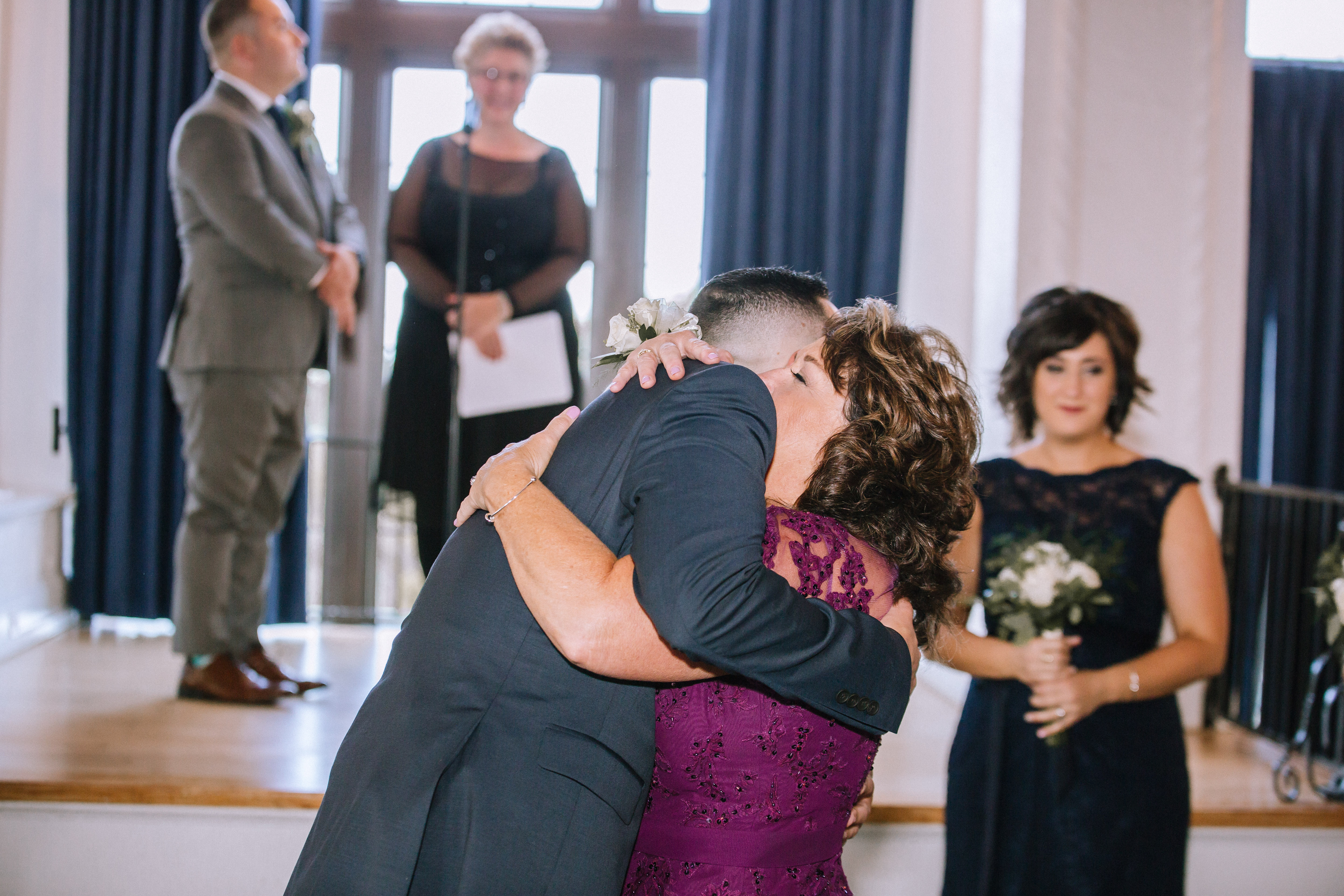 Lindsay Dawn Photography - Northeast Ohio Wedding & Destination Wedding Photographer